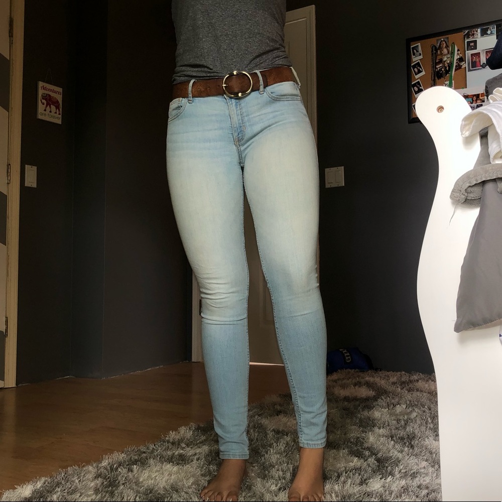 Hollister Light wash Jeans